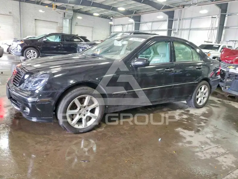 2007 Mercedes Benz C-Class фото