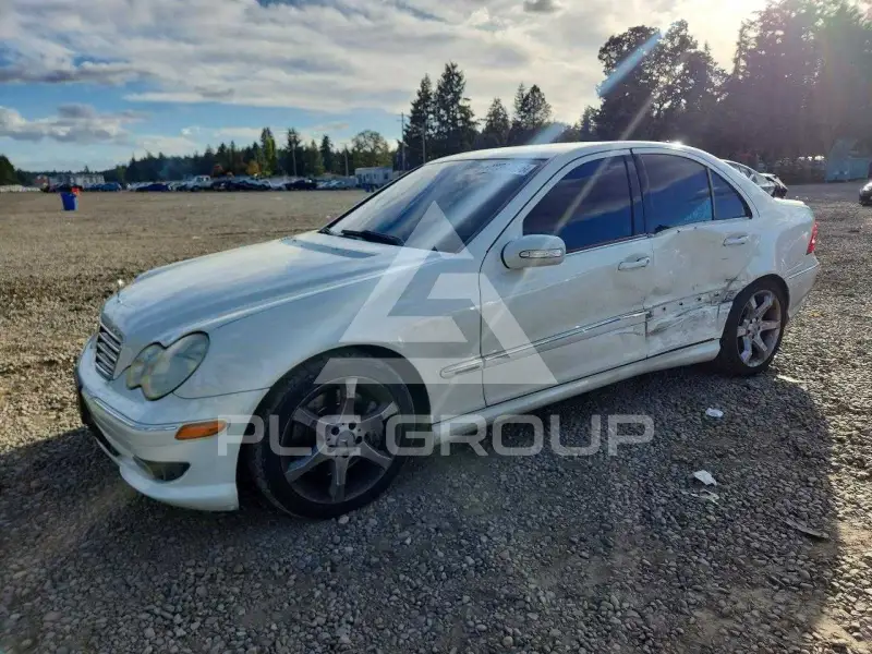 2007 Mercedes Benz C-Class фото