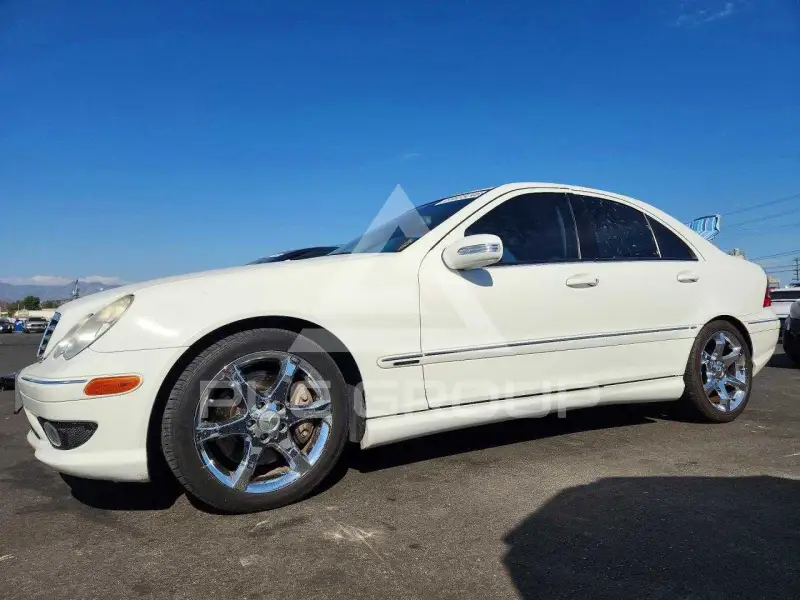 2007 Mercedes Benz C-Class фото