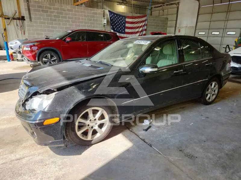 2007 Mercedes Benz C-Class фото