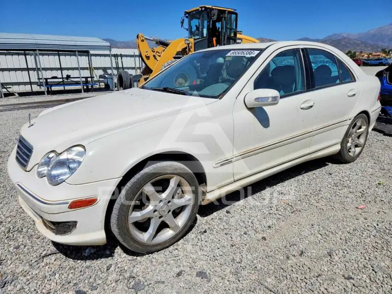 2007 Mercedes Benz C-Class фото