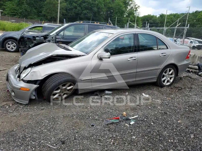 2007 Mercedes Benz C-Class photo
