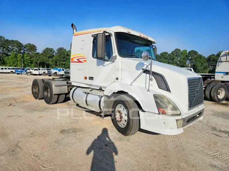 2007 Volvo VNL фото