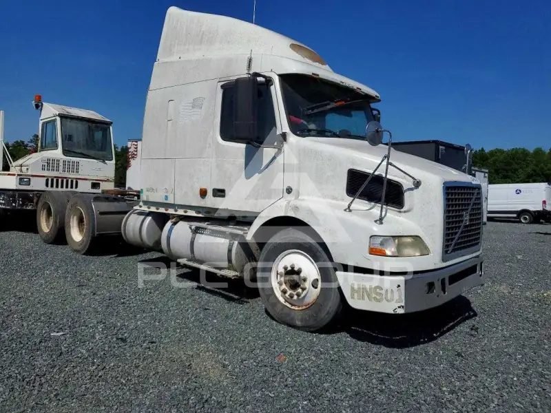 2007 Volvo VNL фото