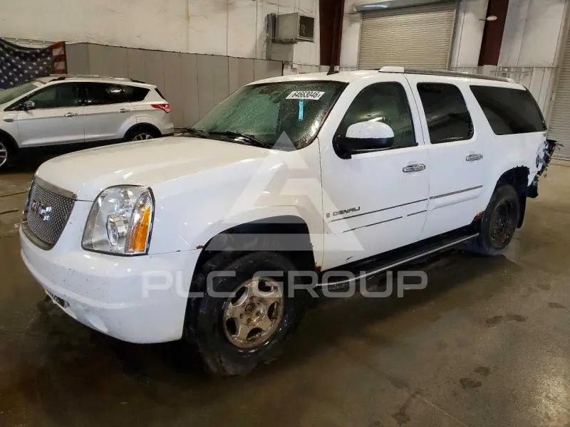 2007 GMC YUKON фото