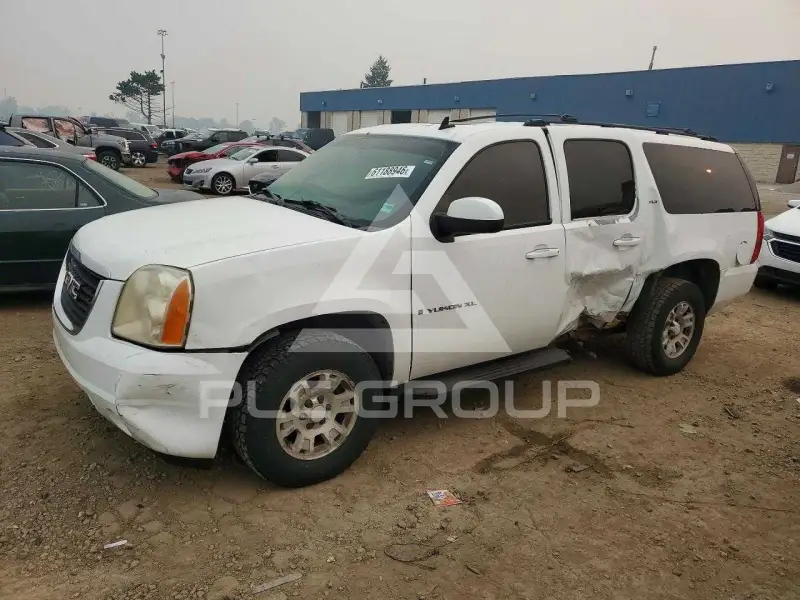 2007 GMC YUKON фото