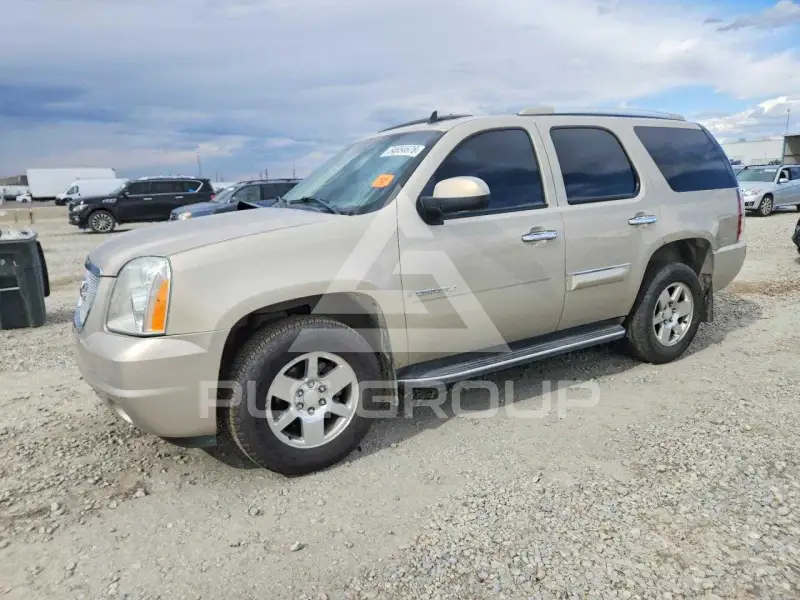 2007 GMC YUKON фото