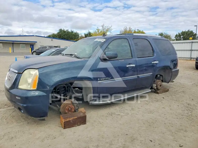 2007 GMC YUKON фото