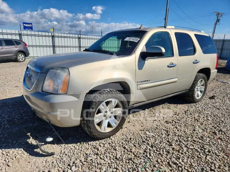 2007 GMC YUKON фото
