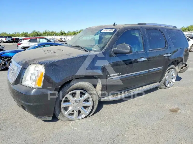 2007 GMC YUKON фото