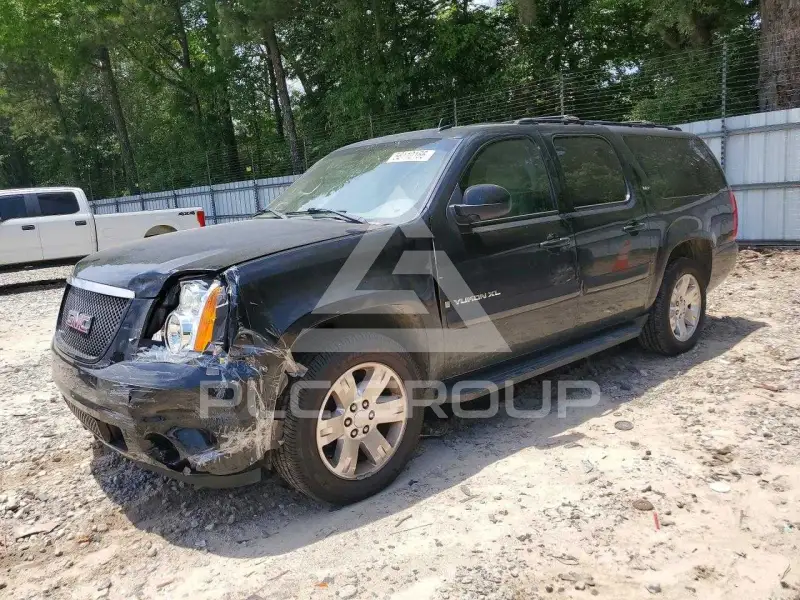 2007 GMC YUKON фото