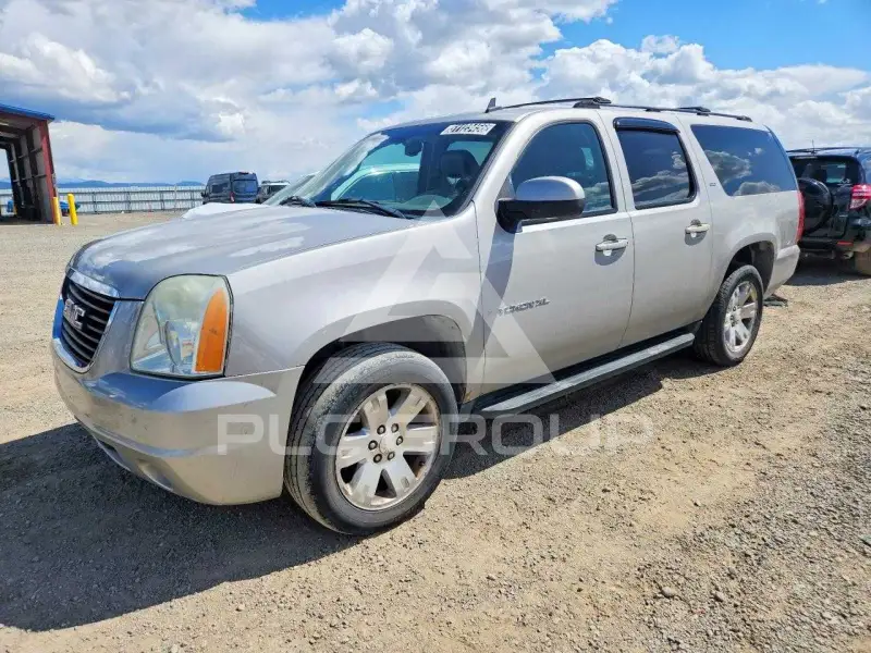 2007 GMC YUKON фото