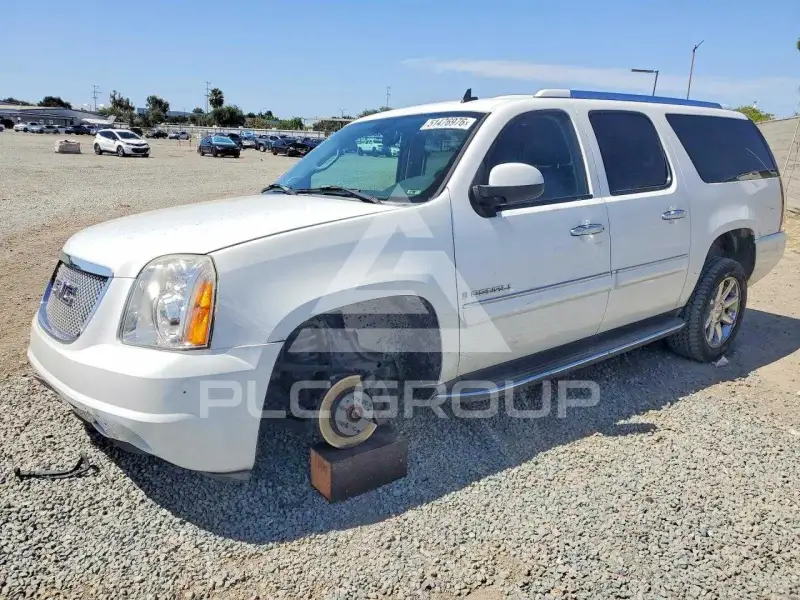 2007 GMC YUKON фото