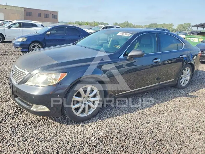 2007 Lexus LS460 photo