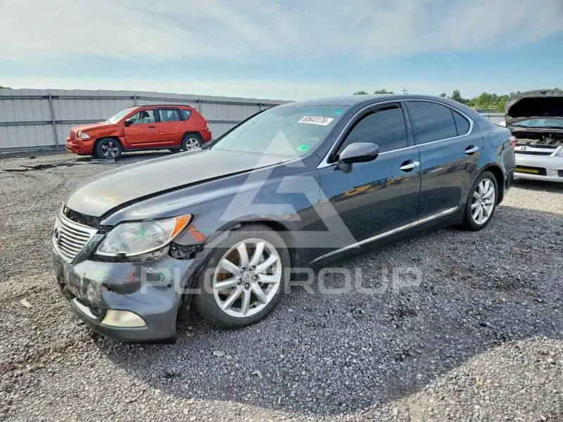 2007 Lexus LS460 photo
