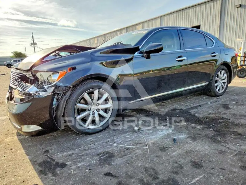 2007 Lexus LS460 photo