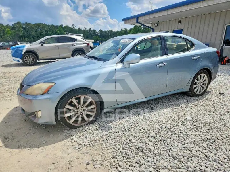 2007 Lexus IS photo