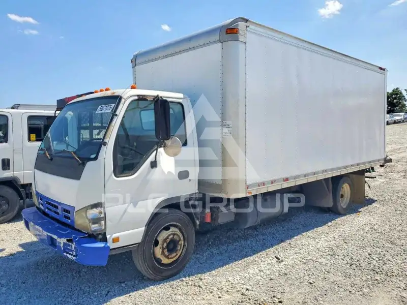 2007 Isuzu NPR photo