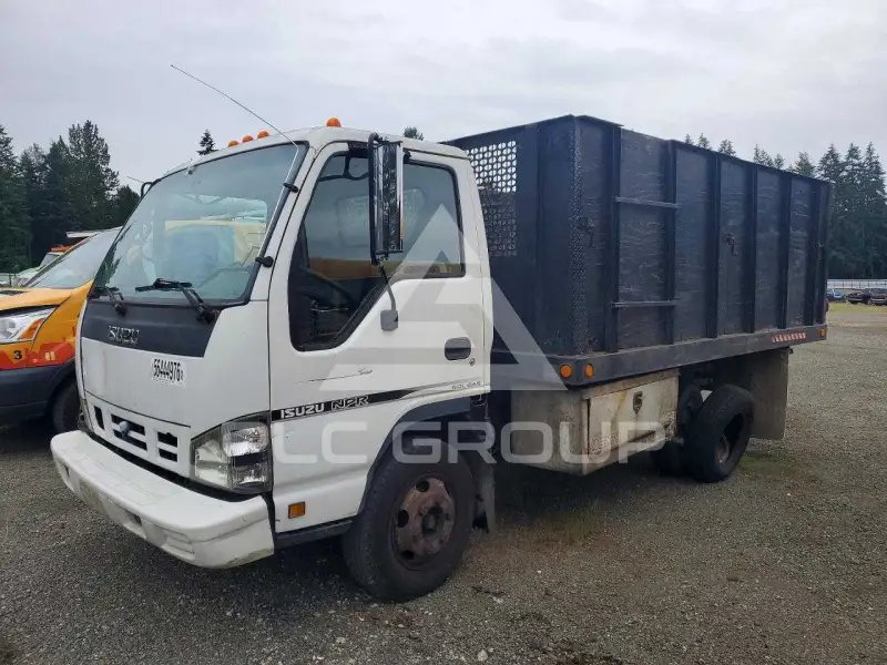 2007 Isuzu NPR фото