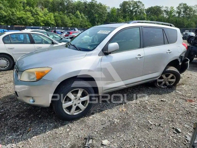 2007 Toyota RAV4 photo