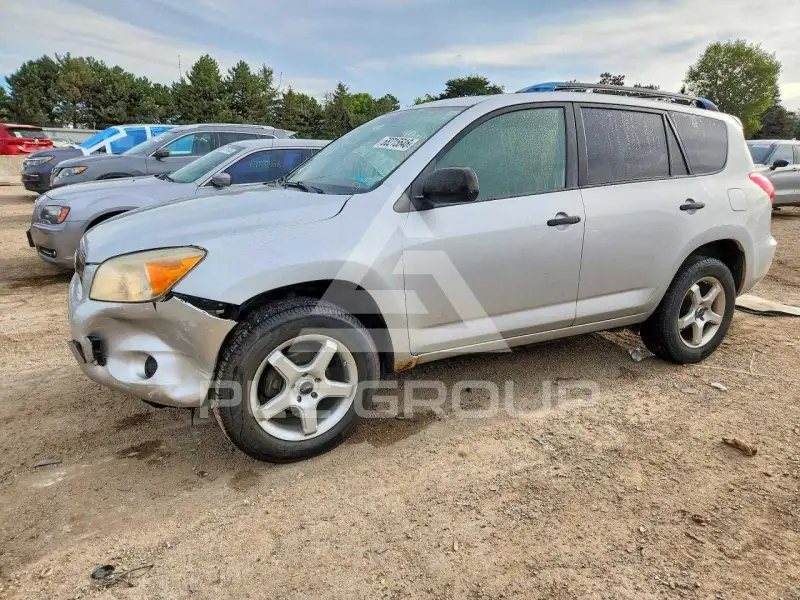 2007 Toyota RAV4 photo