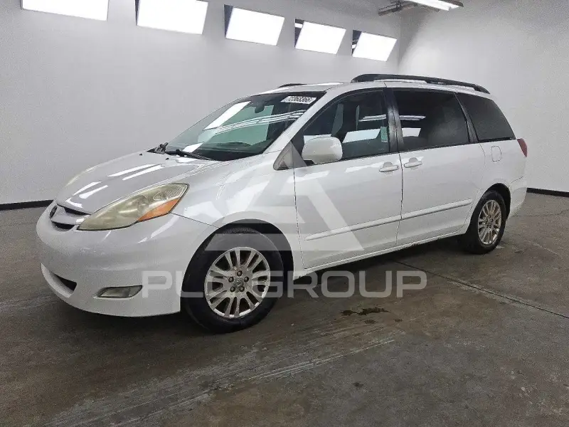 2007 Toyota SIENNA photo
