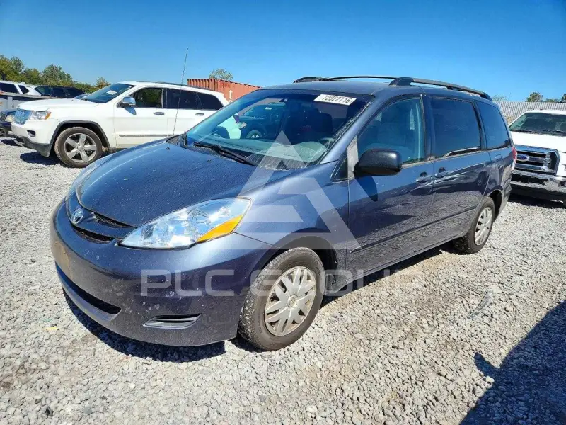 2007 Toyota SIENNA photo