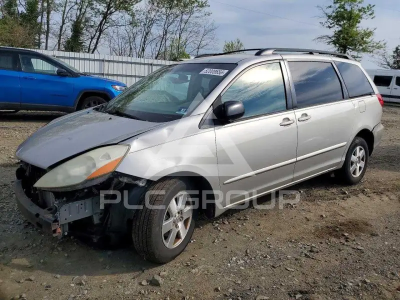2007 Toyota SIENNA photo