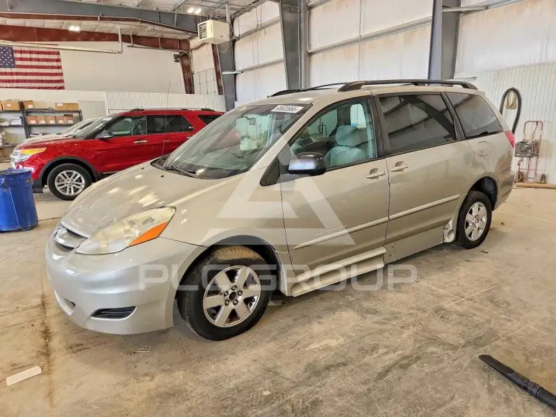2007 Toyota SIENNA фото