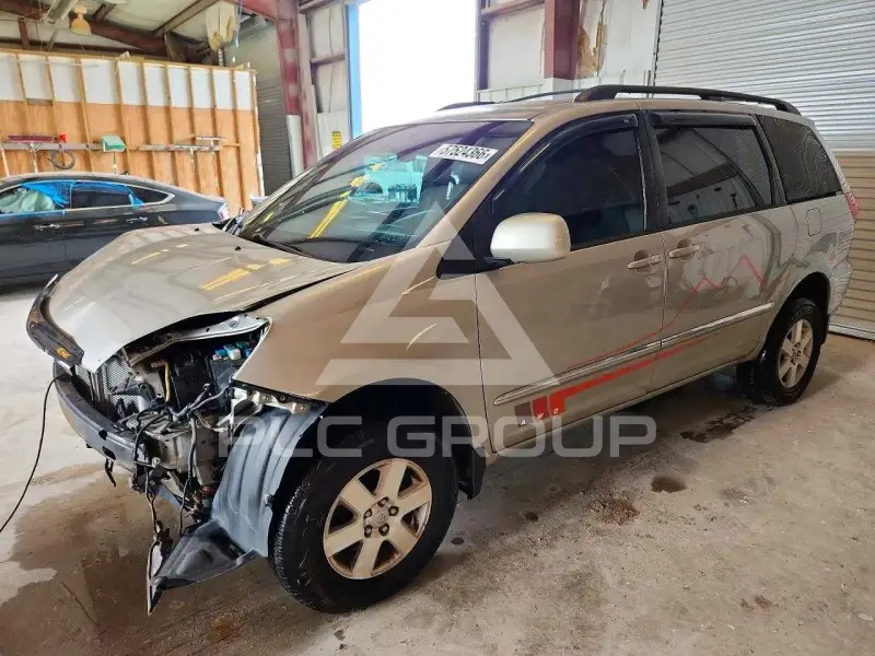 2007 Toyota SIENNA photo