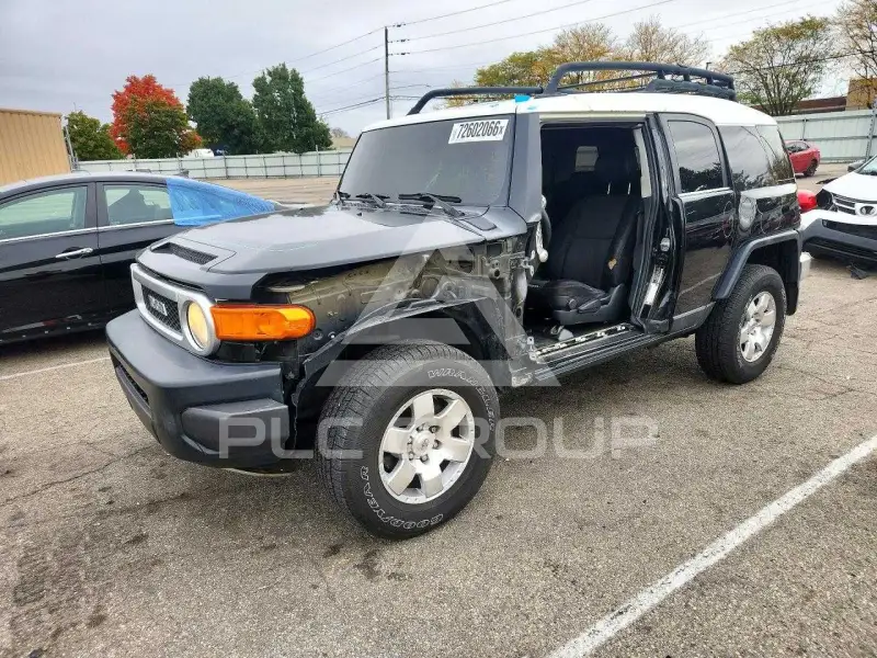 2007 Toyota FJ Cruiser photo