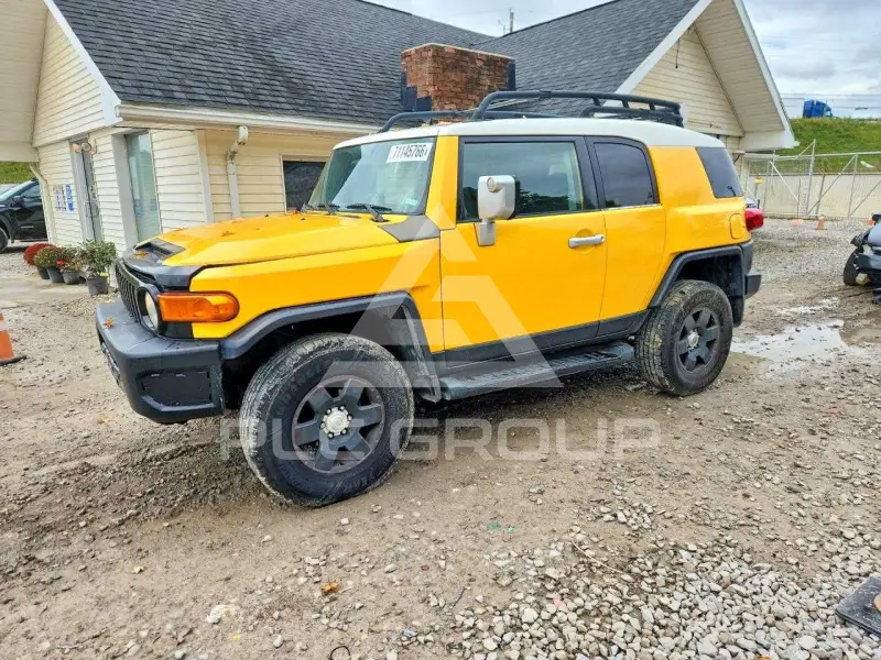 2007 Toyota FJ Cruiser фото