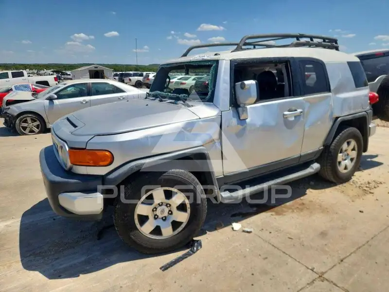 2007 Toyota FJ Cruiser фото