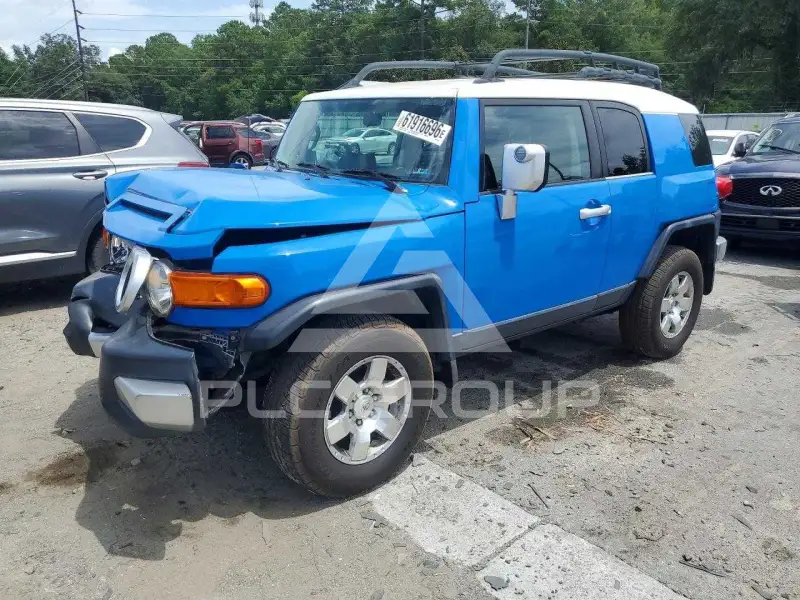 2007 Toyota FJ Cruiser фото