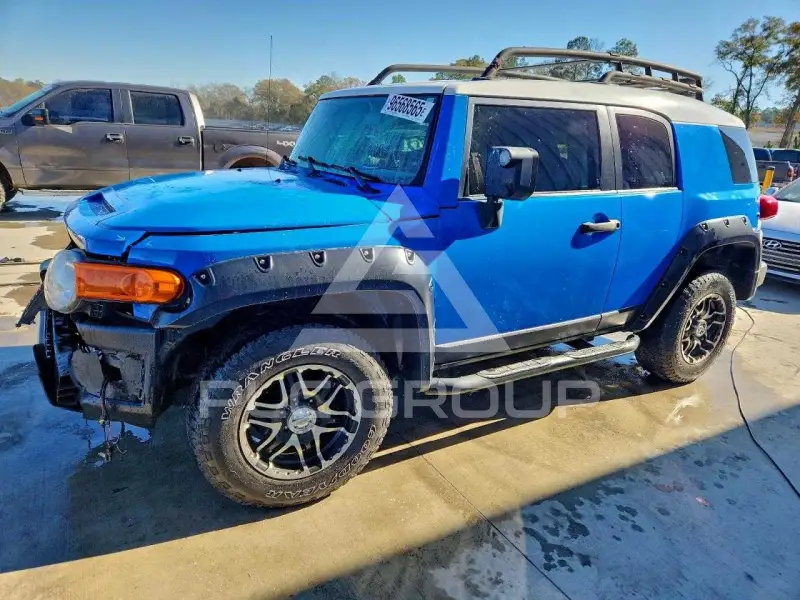 2007 Toyota FJ Cruiser фото