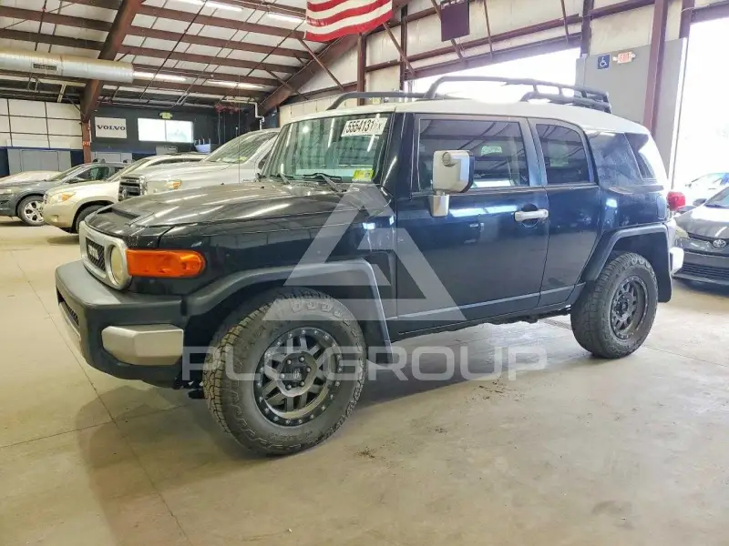 2007 Toyota FJ Cruiser photo