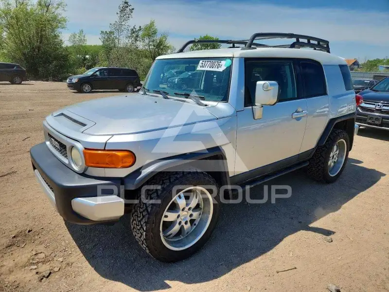 2007 Toyota FJ Cruiser фото
