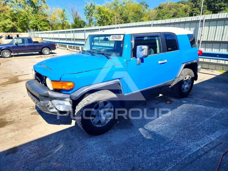 2007 Toyota FJ Cruiser фото