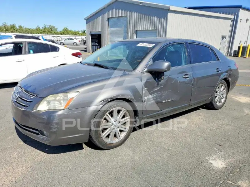 2007 Toyota AVALON фото