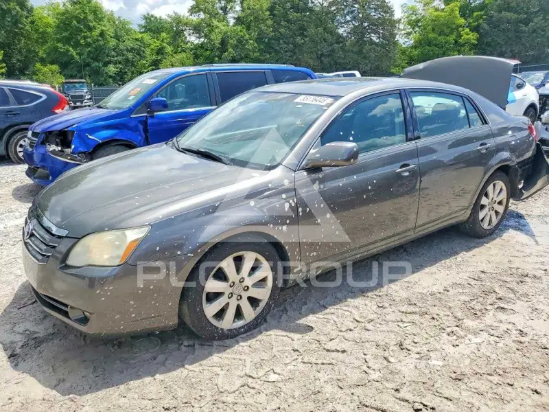 2007 Toyota AVALON photo
