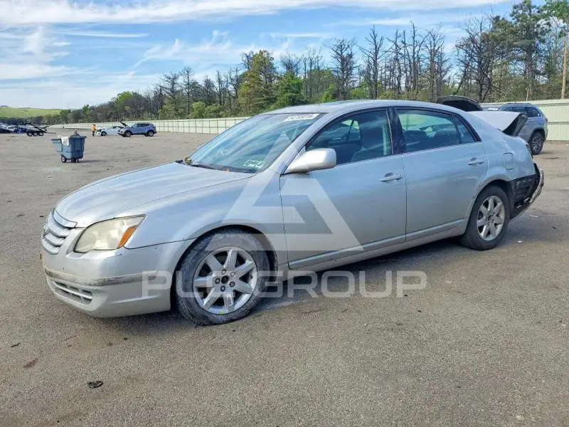 2007 Toyota AVALON фото