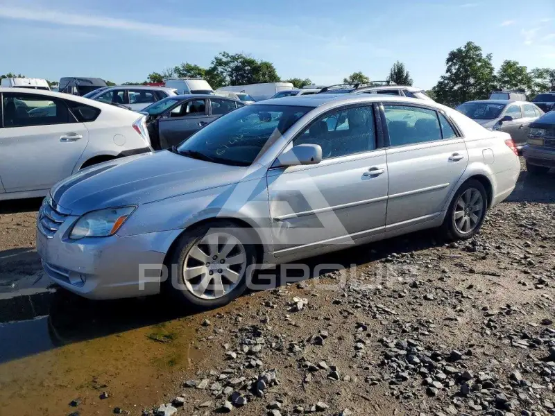 2007 Toyota AVALON фото