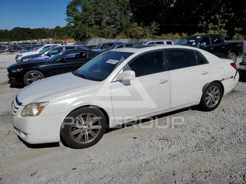 2007 Toyota AVALON фото