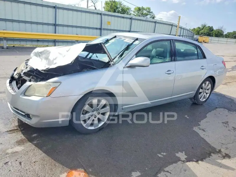 2007 Toyota AVALON photo