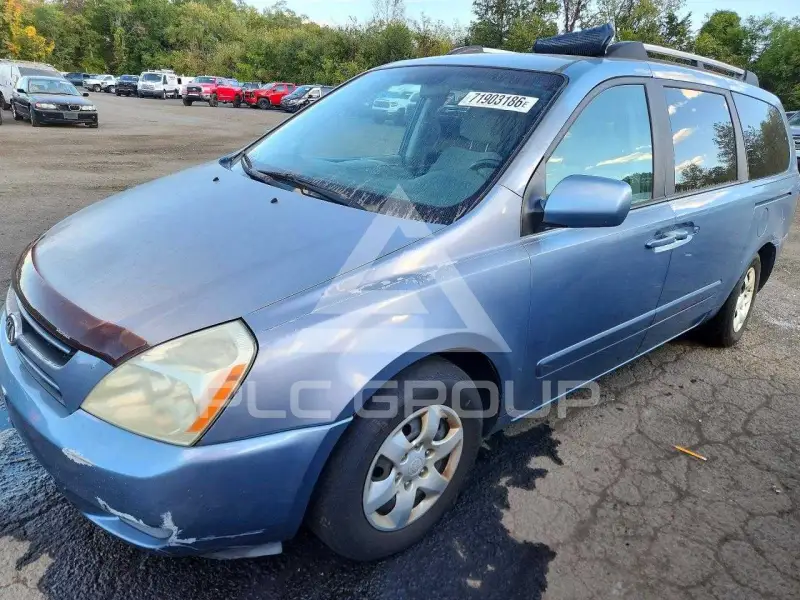2007 KIA Sedona фото