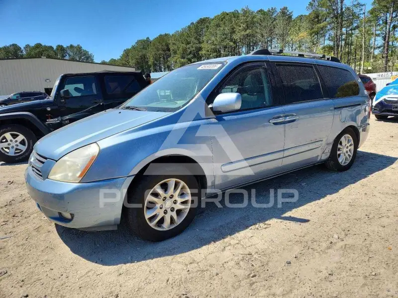 2007 KIA Sedona фото