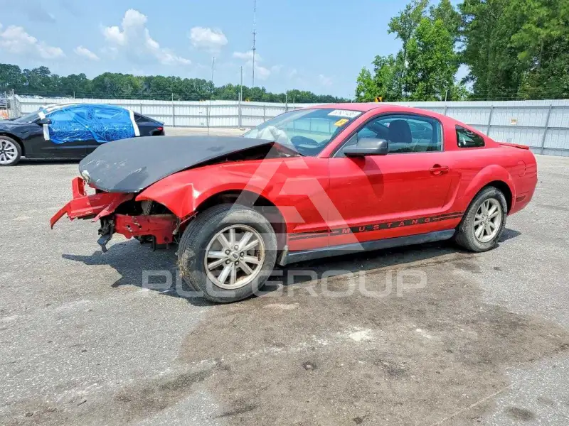2007 Ford MUSTANG фото