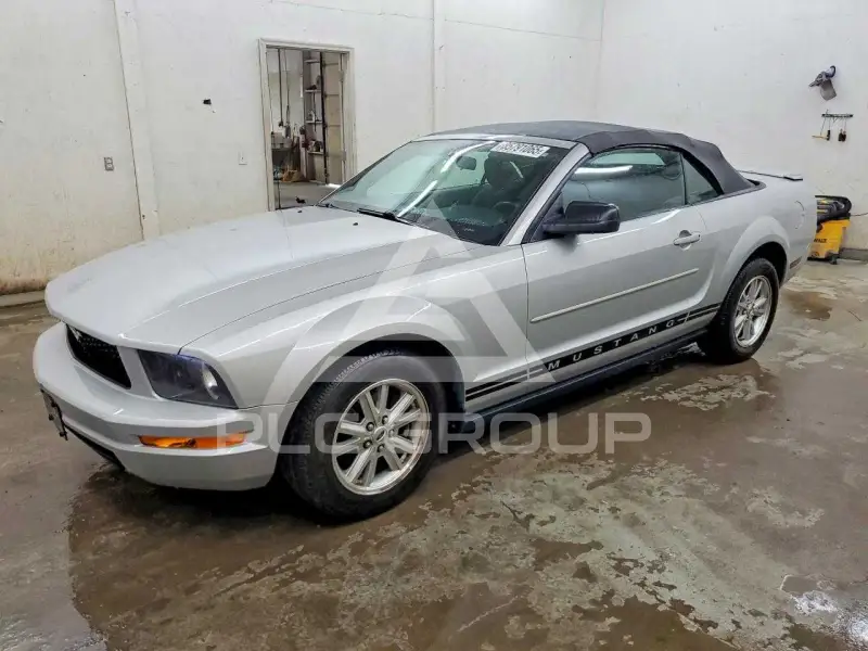 2007 Ford MUSTANG фото