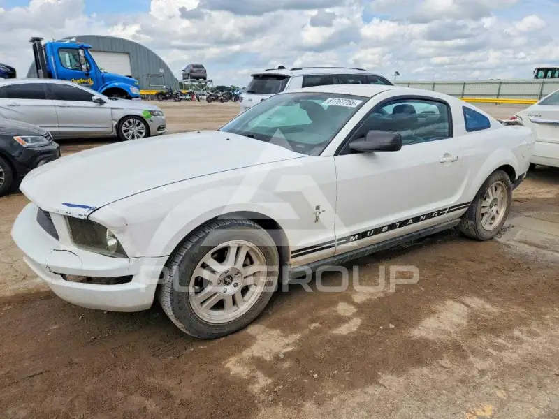 2007 Ford MUSTANG photo