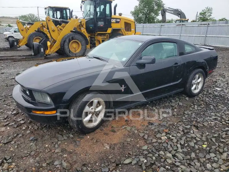 2007 Ford MUSTANG фото